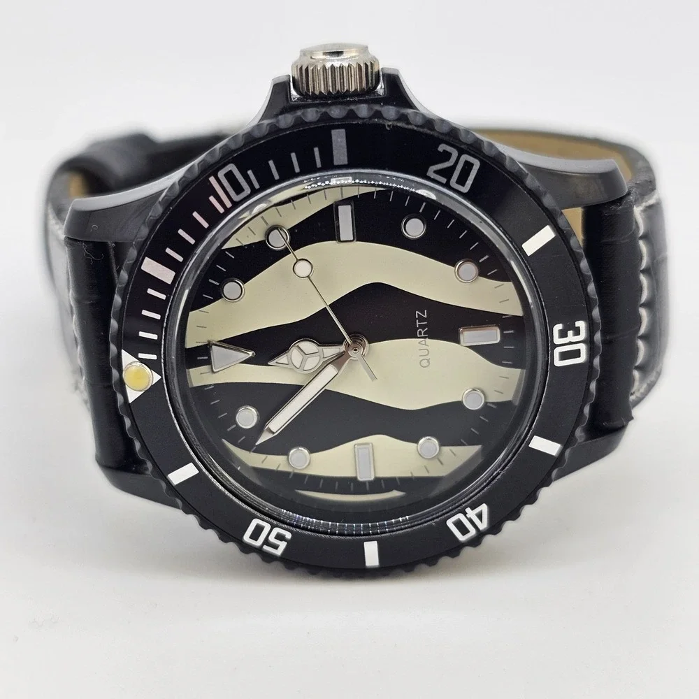 40MM Women's Watch Zebra Dial Black Case Black Leather Bands New Battery‎